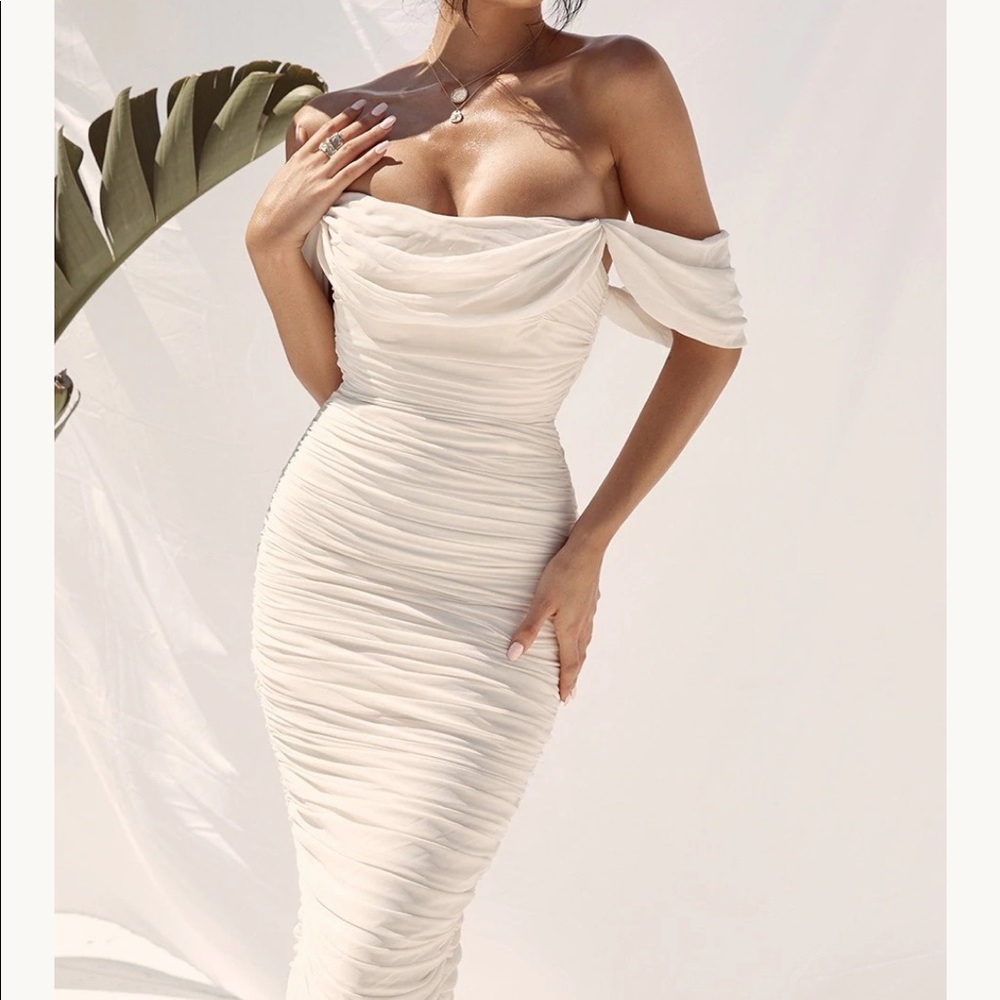Talin boutique Jewel dress